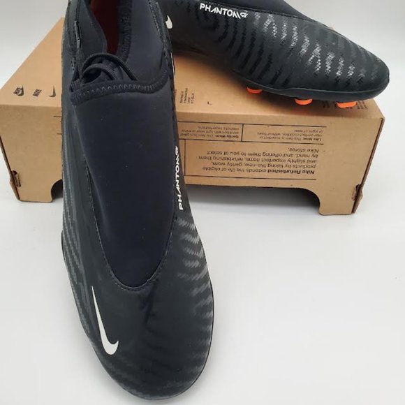 Nike - Phantom GX Pro DF FG / Size Men\'s 11/ Women\'s 12.5 main image 4